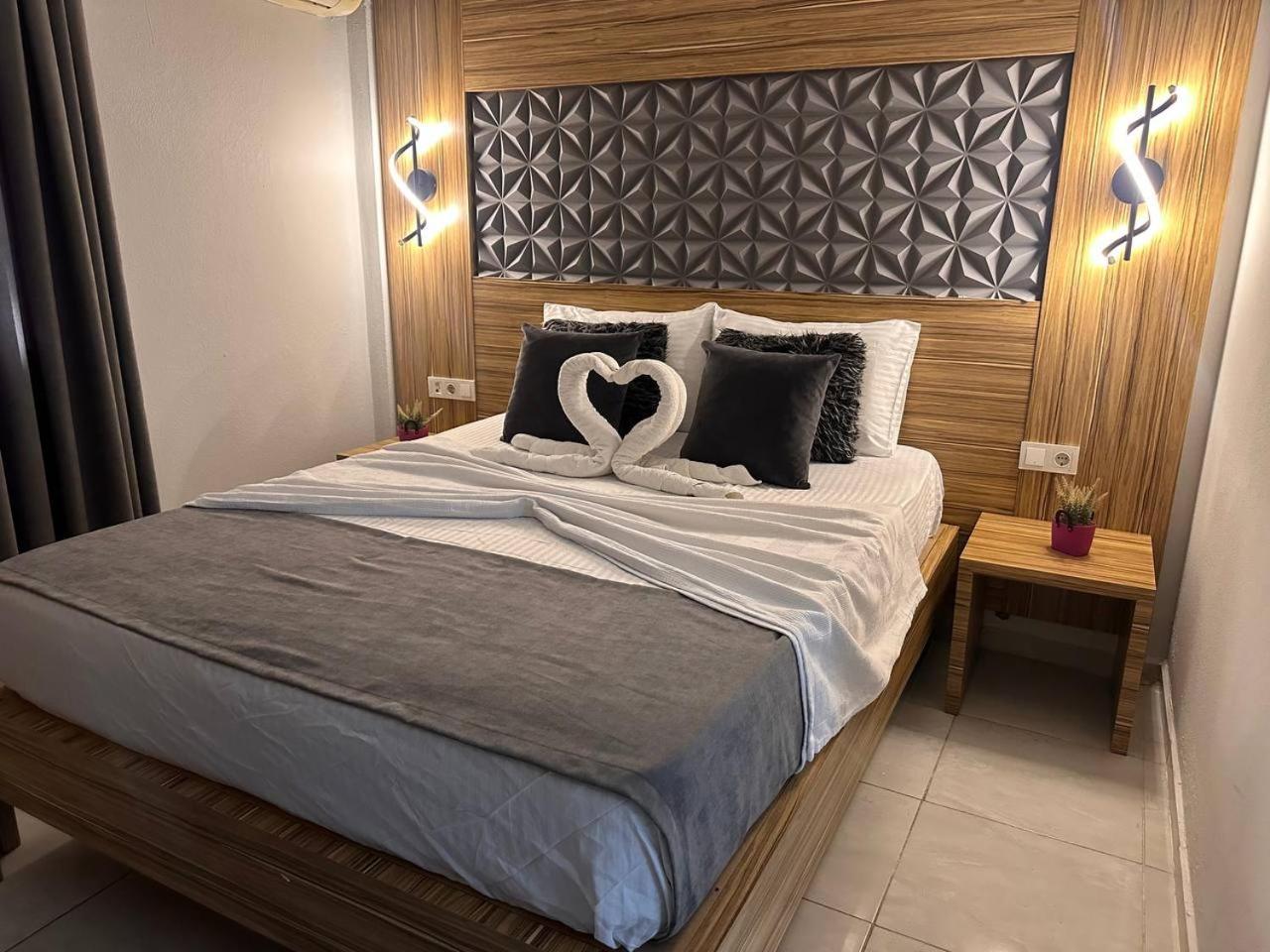 Royal Ezel Hotel Анталия Екстериор снимка