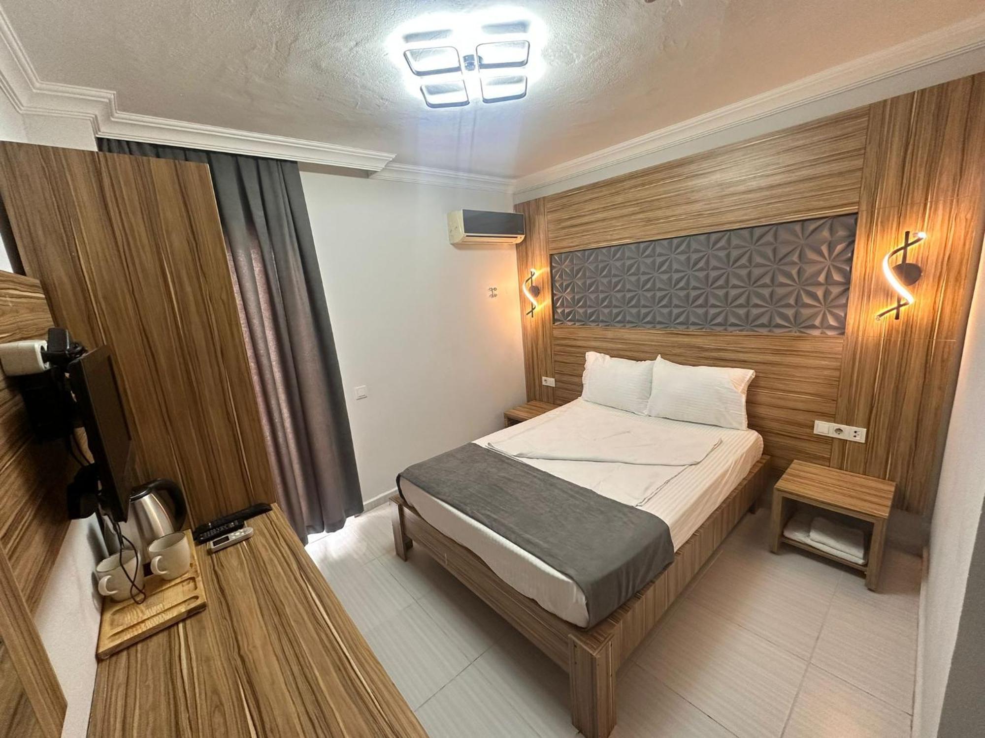 Royal Ezel Hotel Анталия Екстериор снимка