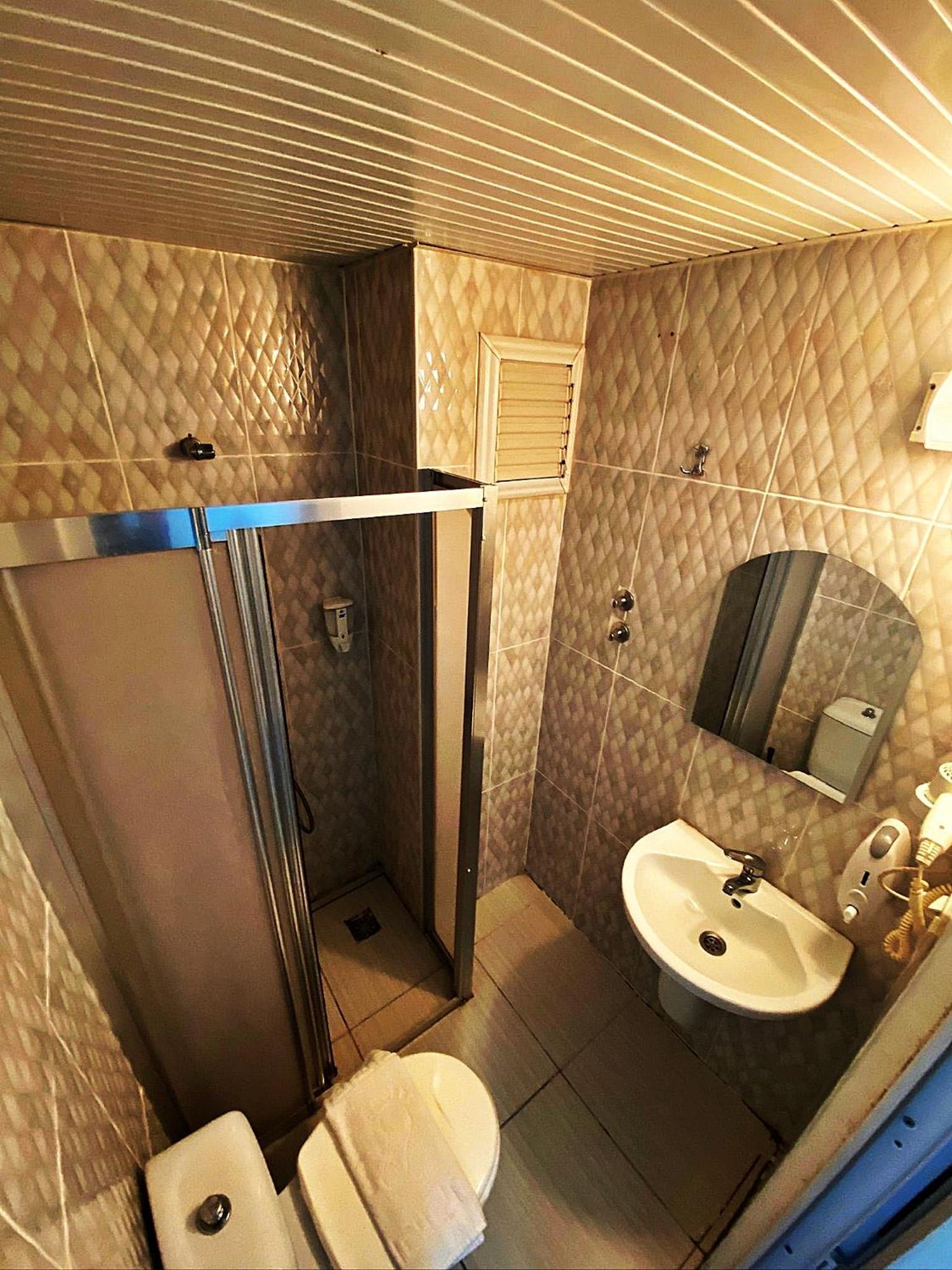 Royal Ezel Hotel Анталия Екстериор снимка