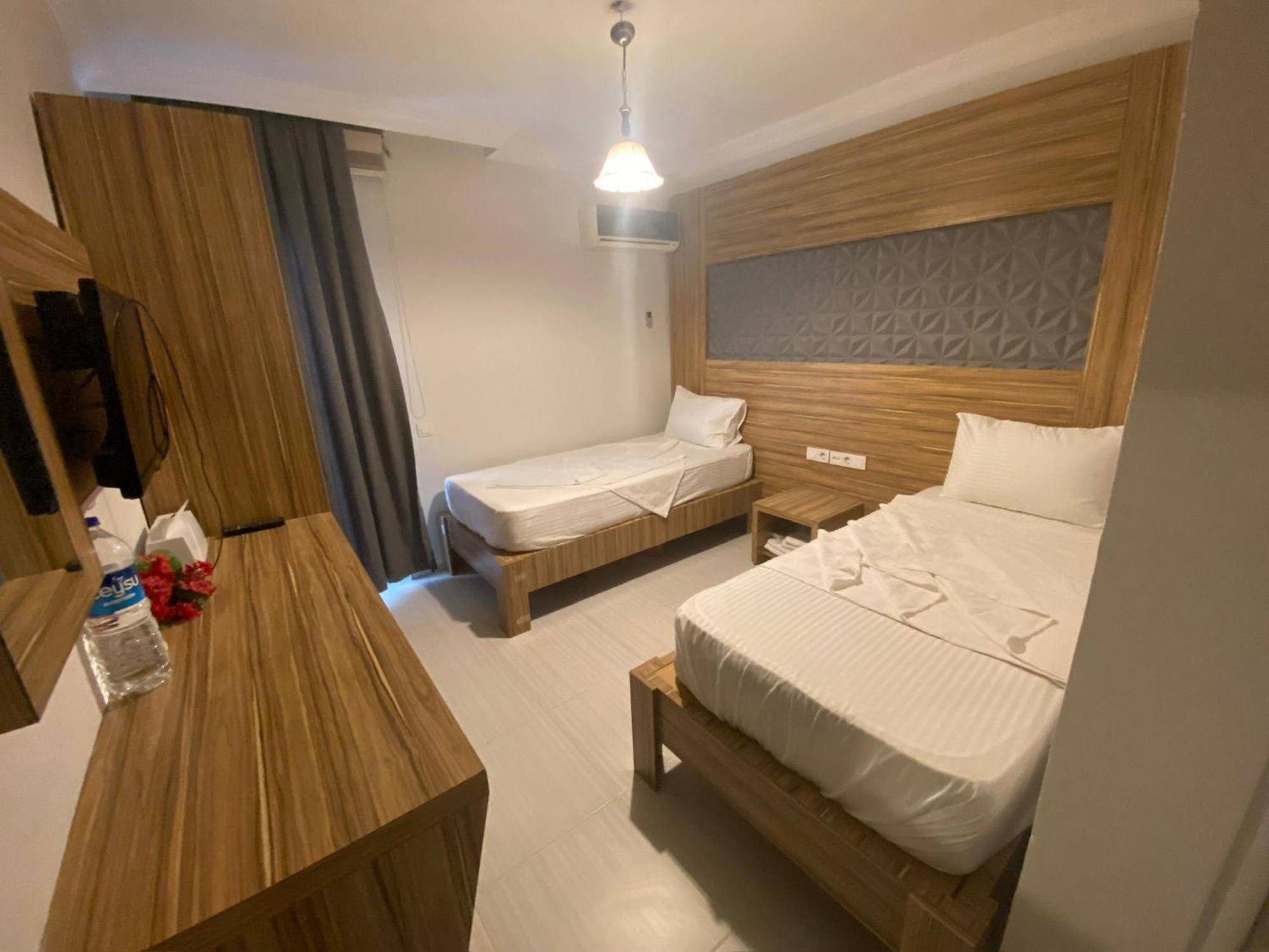 Royal Ezel Hotel Анталия Екстериор снимка